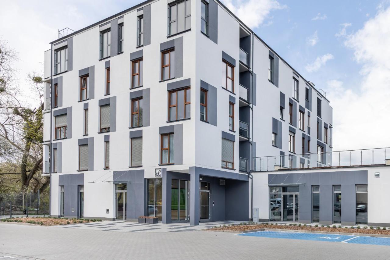 Warta Residence Apartments By Noclegi Renters Poznan Exterior photo